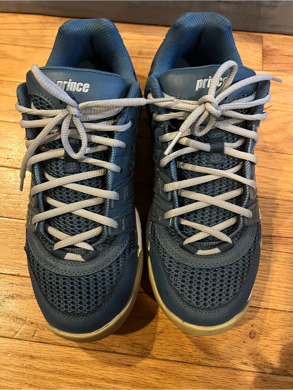 Prince Men's Blue Athletic Tennis Shoes with Gray Laces Sz 9.5
